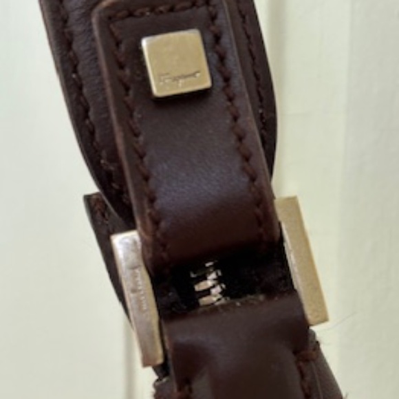 Salvatore Ferragamo Gancini Shoulder Bag - Picture 5 of 8